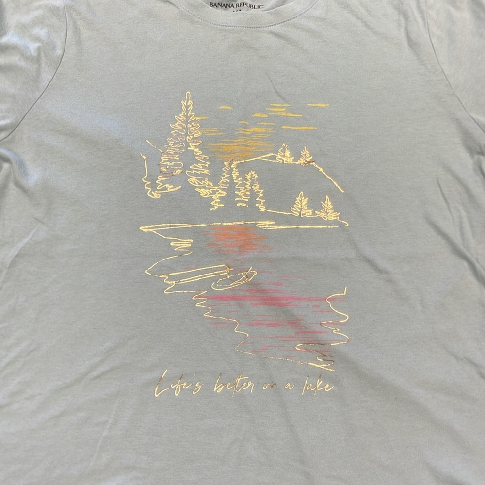 Banana Republic Blue Lake Graphic Tee - Women’s Size XL - Picture 3 of 7